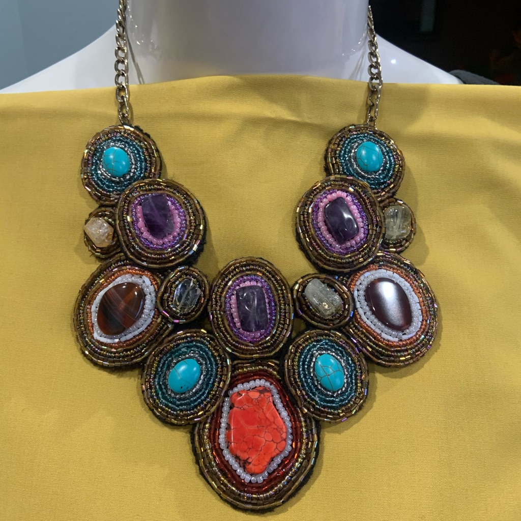 Gorgeous Piece Multicolored Necklace 60$
